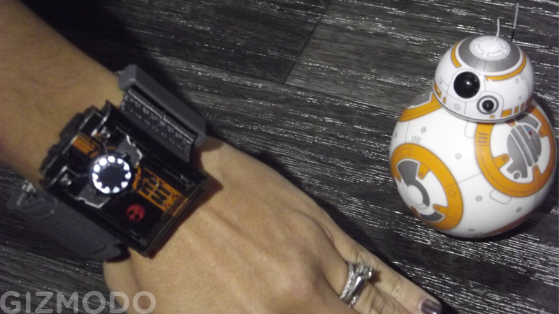 Illustration for article titled Take a Look at the Awesome Wearable that Will Let You Use the Force on Sphero's BB-8